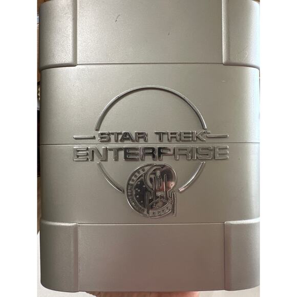 Star Trek Enterprise, Season 2, A-7 Disc Set 2005 Paramount Pictures. Excellent - Picture 1 of 3